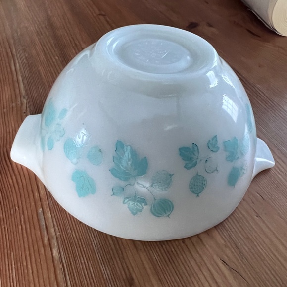 Pyrex Gooseberry  TURQUOISE cinderella mixing bowls RARE set of 4 - Picture 2 of 13